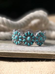 Western Turquoise Flower Concho Stretch Bracelet/Cuff Bracelet 925 Sterling Silver Bracelet Turquoise Bracelet Mother's Day Gift - Product Image 3