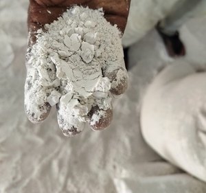 Wellthought Chemicals Industrial Grade <b>Dolomite</b> Powder 99% Min Purity Fine White 50Kg Bag Rajasthan Dhone for Steel Cement Paint - Product Image 1