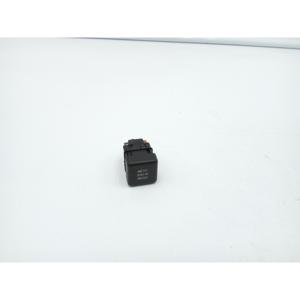 ALFA ROMEO 33 Saloon Series (83>86) 4X4 4WD SWITCH 60533684 - Product Image 1