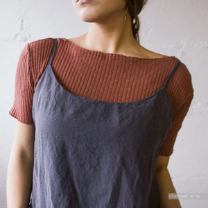 2024 haute qualité à la main lin Maxi robe sans bretelles Mini été/printemps robe de plage sans manches conception plaine Boho Style dos - Product Image 2