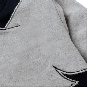 Venta al por mayor niños sudadera de talla grande invierno cálido grueso polar pulóver moda niños sudadera con diseño personalizado - Product Image 3