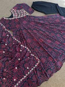 El último diseñador Faux Georgette Bordado Secuencia Vestido impreso digital por Fab Zone - Product Image 3