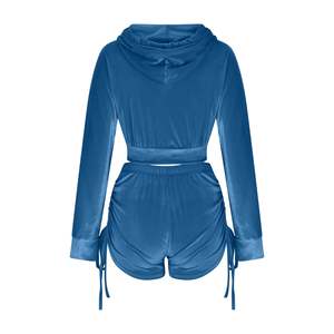 Vêtements pour femmes personnalisés, survêtement en velours Y2K d'hiver, haut court en velours, ensemble de survêtement pour femmes en 2 pièces avec short - Product Image 3