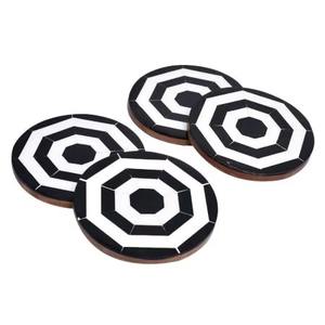 Dessous de verre élégants ronds noirs et blancs en résine incrustée en bois Tapis de table design pour le café, le thé et la maison - Product Image 6