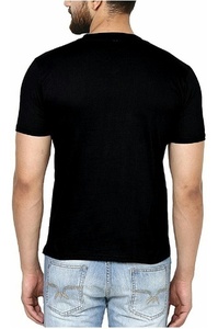 T-shirt pour homme en polyester imprimé, coupe classique - Product Image 3