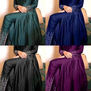 Seda Chinon de diseño elegante de trabajo de secuencia de bordado pesado con hilo pesado con trabajo de secuencia y botones Potali Top y pantalón - Product Image 6