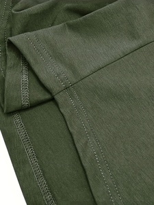 Sweat à capuche personnalisé à manches courtes pour hommes avec impression numérique 100% polyester teint uni pour les entraînements de gym - Product Image 3