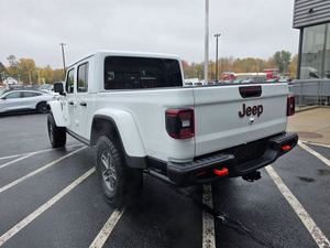 Jeep Gladiator Mojave Crew Cab 4WD 2025 - Product Image 3