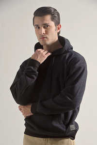 Sudadera con Capucha Negra Estilo Urbano, Poliéster/Algodón, 450 GSM, Corte Regular, Diseño de Grafiti Bordado e Impreso, Todos los Colores - Product Image 4