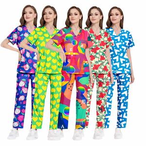 Conjunto de Uniformes Médicos para Mujer con Estampado de Dibujos Animados Personalizados, Blusa de Manga Corta con Cuello en V y Pantalones, Ropa de Trabajo Ligera para Hospital - Product Image 4