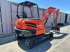 รถตักดินขนาดเล็ก Kubota KX040-4 พร้อมเครื่องยนต์ดีเซลกำลังสูง 42.4 แรงม้า และปั๊มแบริ่งเพื่อการทำงานที่มีประสิทธิภาพในสถานที่ทำงาน ขาย - Product Image 1