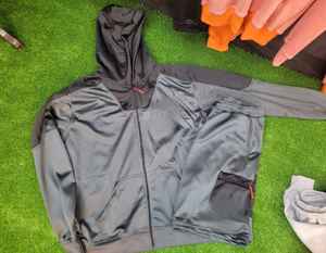 Chándal deportivo para hombre de alta calidad con logotipo personalizado, ropa de calle cortavientos, pantalones de chándal pesados con logotipo - Product Image 5