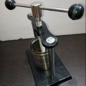 เครื่องสกัดน้ำมันสมุนไพรแบบกด SS Manufacture รุ่น Heavy Duty ขนาด 1000 มล. - Product Image 4