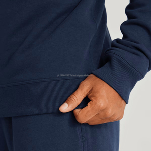 Pull-over personnalisé Survêtement pour hommes Coton Polyester de haute qualité Conception solide Col rond Taille XL Survêtements vierges avec logo personnalisé - Product Image 6