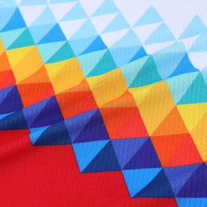 Uniforme de baloncesto fabricado en Pakistán Ajuste perfecto para máxima movilidad y transpirabilidad para la venta - Product Image 3