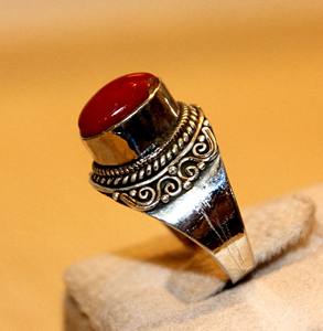 แหวนแฟชั่นทำด้วยมือสีเงิน925พลอยปะการังสีแดงสวยวงดนตรีปาร์ตี้เครื่องประดับขายดีสำหรับผู้หญิงมี - Product Image 2