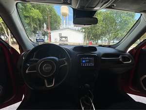 Jeep Renegade Sport 2020 Usado en Buen Estado - Product Image 3