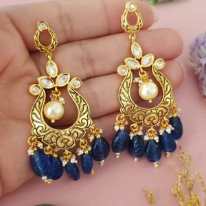 ต่างหูชุบทองคุณภาพพรีเมี่ยมแฟชั่นดูสวยงามเหมาะสำหรับงานแต่งงานและสวมใส่ในโอกาสพิเศษ - Product Image 1