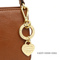 Porte-clés en métal professionnel classique robuste personnalisé avec logo gravé en forme de cœur couleur or clair