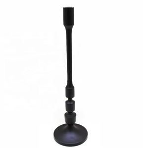 Bougeoir unique en aluminium plaqué rouille pour décoration de maison - Product Image 2