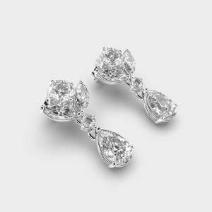 ต่างหูเม็ดเพชรห้าเม็ดทำจากแล็บประดับ2.0 + 2.0 CTW ทรงลูกแพร์ - Product Image 4