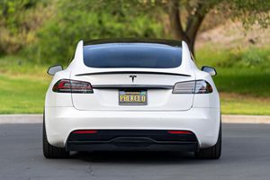 Tesla Model S d'occasion en excellent état, année 2022 - Product Image 4