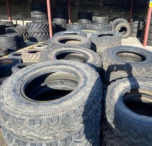 Neumáticos de camión usados y nuevos, 16 pulgadas, 205/55R16 - Product Image 1