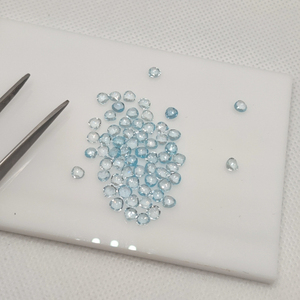 Topacio azul natural 4mm corazón Briolette triángulo corte piedras preciosas para joyería hecha a mano - Product Image 1