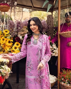 Nice Designer Ethnic Pakistanais Femmes Costumes par AJM Trade House 1052 - Product Image 1