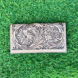 Nueva billetera tallada a mano, billetera plegable de cuero de vaca, billeteras florales, diseño de cuero mecanizado para mujer, billetera de cuero genuino - Product Image 2