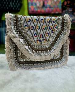 Bolso bandolera bohemio Vintage único con arte textil indio tradicional y cierre de cremallera para carteras de tarjetas, almacenamiento de maquillaje, uso diario - Product Image 4