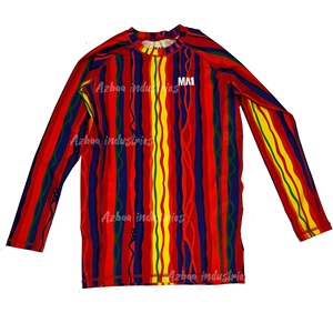 Fabricante al por mayor diseño personalizado MMA Rash Guard para hombres mujeres últimos diseños GYM compresión Rash Guards - Product Image 3