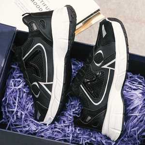 Chaussures de course pour couple, unisexes, taille B30, Vertigo Grip, matériau intérieur antidérapant, semelle extérieure en caoutchouc, autres fonctions, baskets pour hommes - Product Image 3