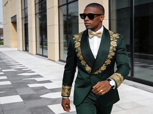 Traje Bordado Negro Esmeralda para Hombre, Chaqueta de Esmoquin con Flores Doradas y Pantalones, Ropa para Bodas y Recepciones - Product Image 2