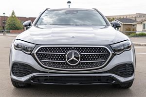 Mercedes-Benz E450 4Matic All-Terrain Plus 2024 Usado en Excelentes Condiciones, Sin Accidentes, Volante a la Izquierda/Derecha - Product Image 3
