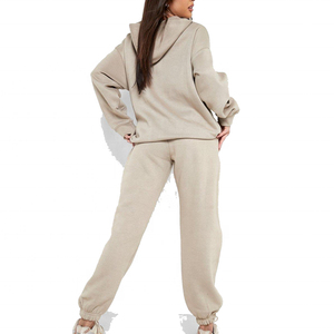 Conjunto de sudadera con capucha y pantalones de chándal personalizados unisex 3D para chándal de algodón con estampado de hojaldre al por mayor para mujeres y niñas para el invierno - Product Image 5