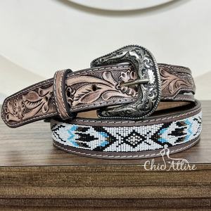 Venta al por mayor diseño de moda cinturón de cuentas de cuero mecanizado a mano cinturón occidental ajustable de cuero genuino de alta calidad duradero para Unisex - Product Image 1