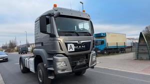 MA-N 18.500 TGX 4X4 Diesel Ribaltabile a 4 Assi con Doppie Ruote Posteriori, Motore a Combustione Interna, Trasmissione Automatica, Potenza 368 kW (500 CV) - Product Image 3