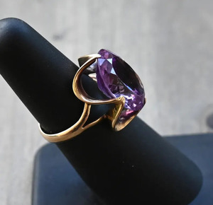 แหวนแต่งงานของผู้หญิงโรแมนติคทำจากหินอเล็กซานไดไรต์ทรงรีสำหรับงานหมั้นการออกแบบเป็นเอกลักษณ์ทำจากเงินแท้925ล้วนสุดโรแมนติก - Product Image 2