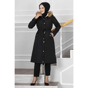 Ayla Tunnel Manteau Hijab Avec Ceinture Noir - Product Image 2