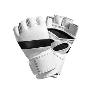 Gants de combat et de sparring MMA IronFist Pro en cuir à paume ouverte avec fermeture auto-agrippante personnalisables pour adultes - Product Image 1