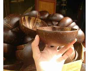 Eco-Friendly Vietnam Coconut Shell <b>Bowl</b> With Handmade Craft and Natural Appeal For Sale Coconut Shell <b>Bowl</b> Bulk Supply - Product Image 1