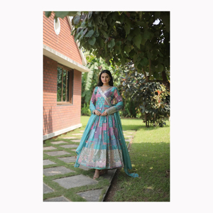 งานปักหนักคุณภาพมาตรฐานงานปลอม Georgette ปากีสถานและอินเดียสไตล์ Salwar Kameez สําหรับชุดเทศกาล - Product Image 3