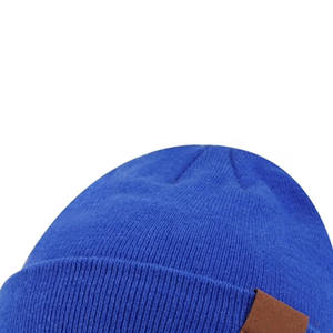 Gorros de Punto de Color Sólido Premium Unisex, Impresión de Logotipo Personalizado, Impresión Digital Disponible, Todos los Colores y Tamaños, Estilo Urbano Común - Product Image 4