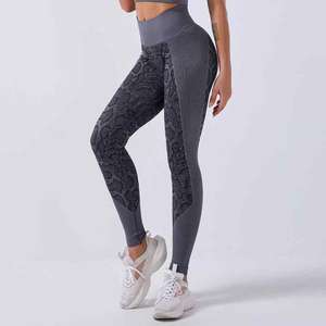<b>Hot</b> Sale Custom Design Logo Women Gym <b>Leggings</b> Full Length Breathable Fabric Women Gym <b>Leggings</b> Low Price Made in Pakistan - Product Image 4
