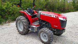 Massey Ferguson 1742 Tractor usado - Product Image 5