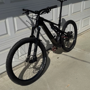 NUEVA VERSIÓN EU PARA LA AUTÉNTICA Slash 9.8 XT Gen 5 - Bicicleta de Montaña Enduro de Carbono TreIks - Product Image 1