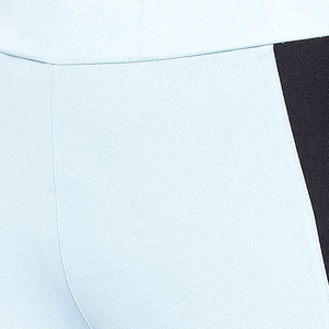 Vêtements de yoga pour femmes de haute qualité, respirants, avec taille élastique, ensemble 2 pièces, matière Spandex/Polyester, tailles personnalisées, fabriqué au Pakistan - Product Image 2