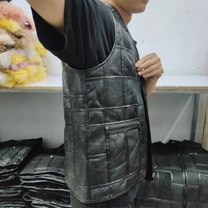 Gilet en cuir véritable pour homme EDGECO, décontracté, pour l'extérieur, automne-hiver, épais, chaud, imperméable, écologique, style urbain, à un seul bouton - Product Image 5