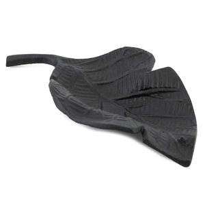 Plateau décoratif noir mat en fer forgé, plateau à bijoux, plat à bibelots, décoration moderne pour la maison, plateau de service en métal, centre de table, cadeau - Product Image 4